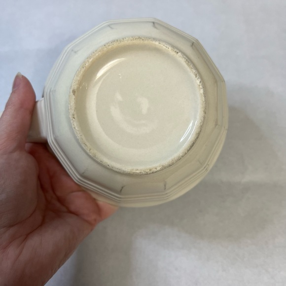 Vintage crockery bowls - Picture 4 of 5